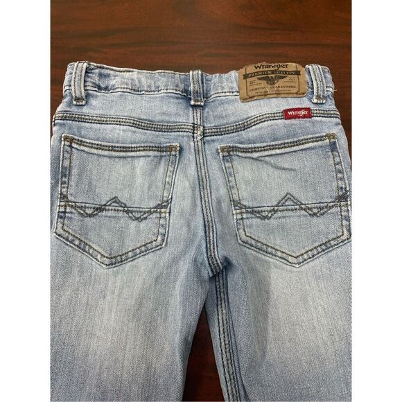 Wrangler Boys Regular Taper Denim Jeans Size 6 Regular - Picture 5 of 9